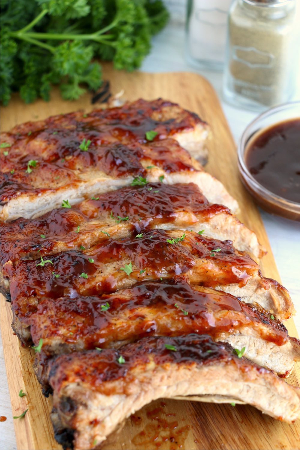 Cut rack of ribs on a cutting board
