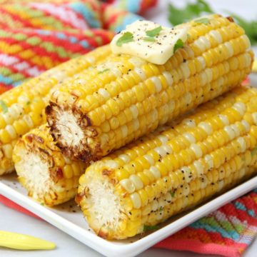 Air Fryer Corn on the Cob - Sweet and crisp corn on the cob made in the air fryer in less than 10 minutes!