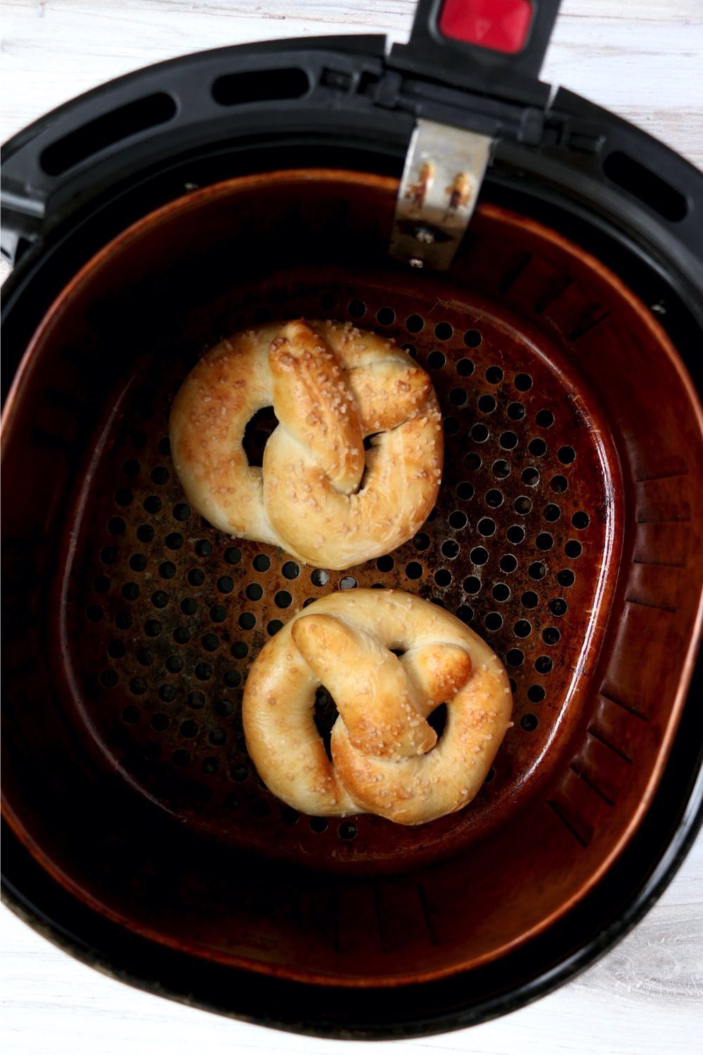 air fryer soft pretzels