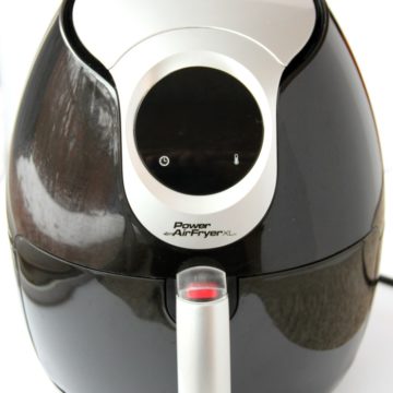 10 Costly Mistakes to Avoid With Your Air Fryer - These are must-read tips for any air fryer owner! Stop making costly mistakes that will wreck your air fryer and your food.