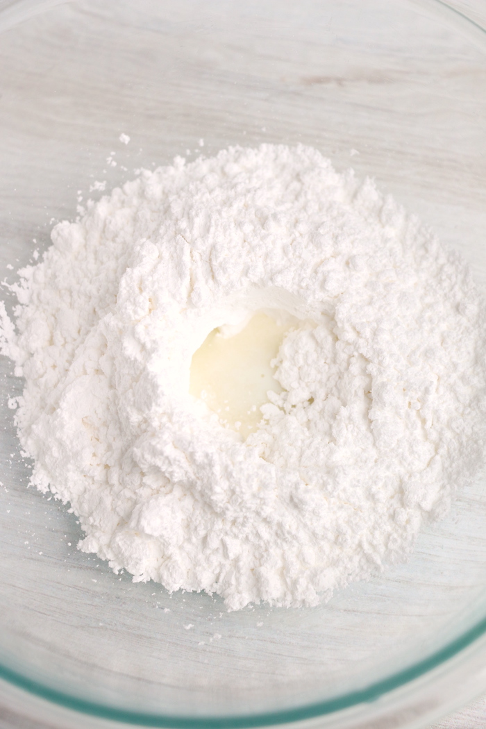 a mixture of powdered sugar and milk