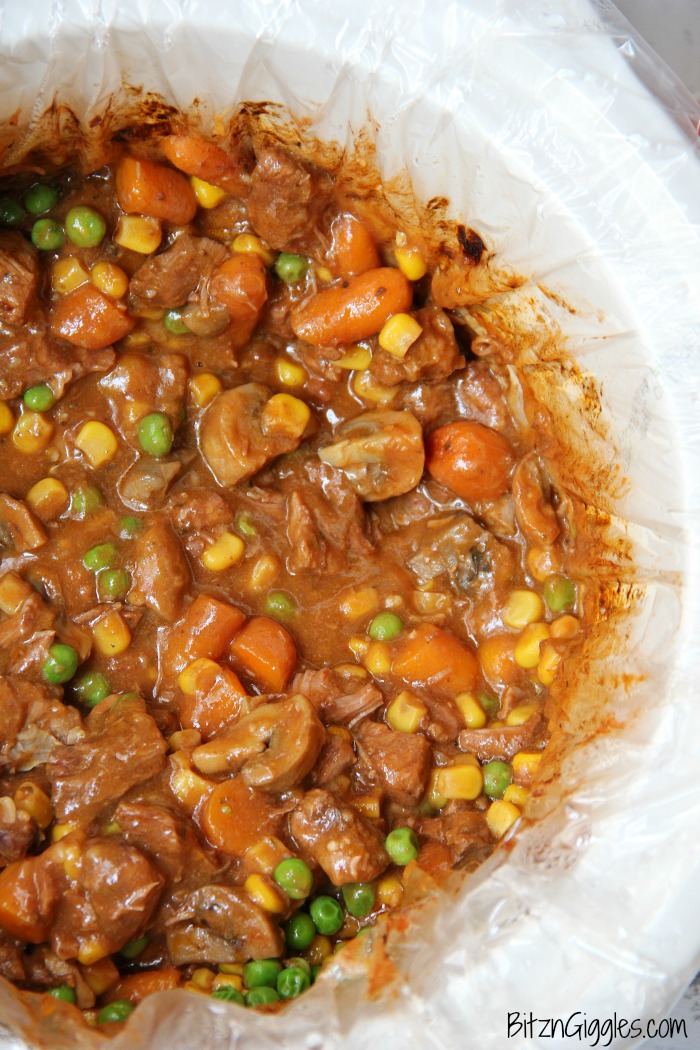 Crock Pot Shepherd's Pie - Homey and comforting, loaded with satisfying chunks of beef and veggies in a thick, rich gravy.