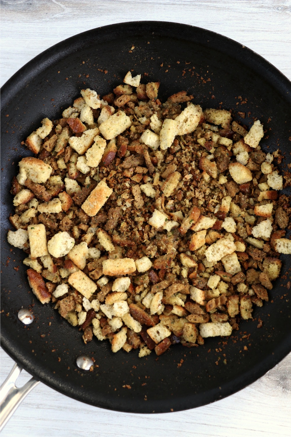 toasting stuffing mix and croutons