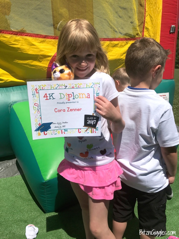 Printable Back to School Fun Checklist - Fun ideas for ending the summer with a bang and easing into the kids' back-to-school schedule.