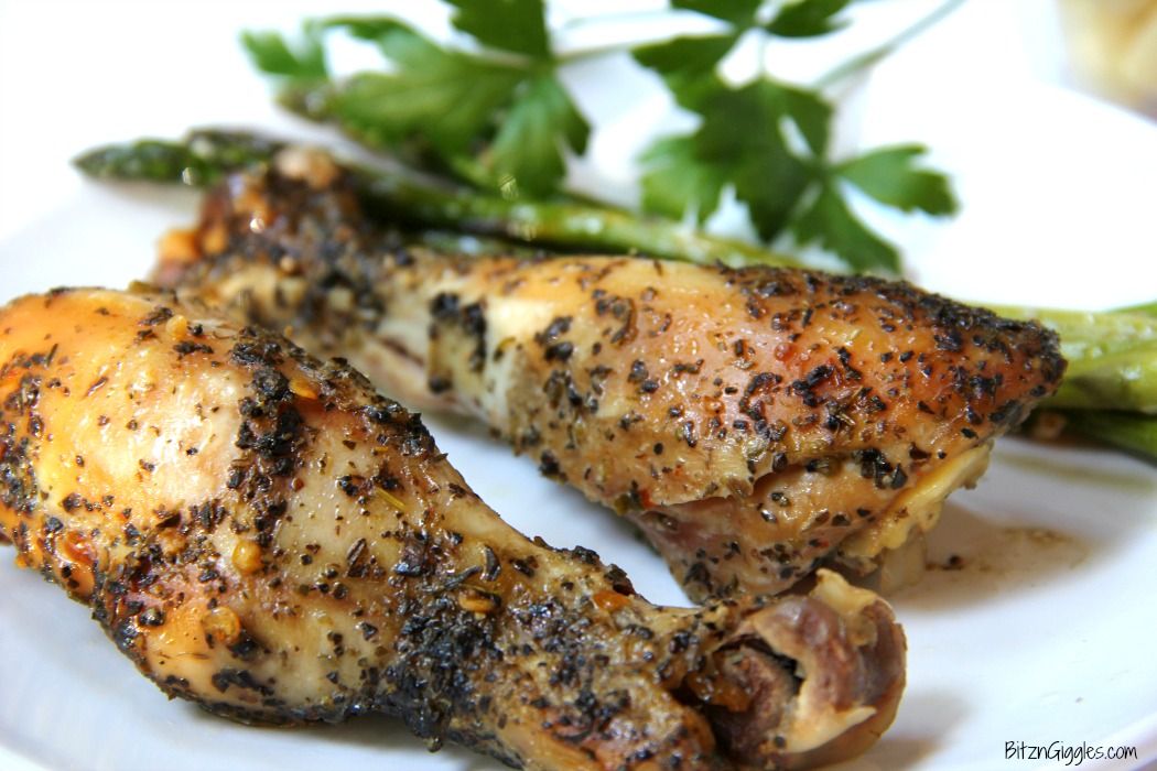 Crock Pot Italian Garlic Chicken - Super moist, tender, fall-off-the-bone chicken the whole family will enjoy!