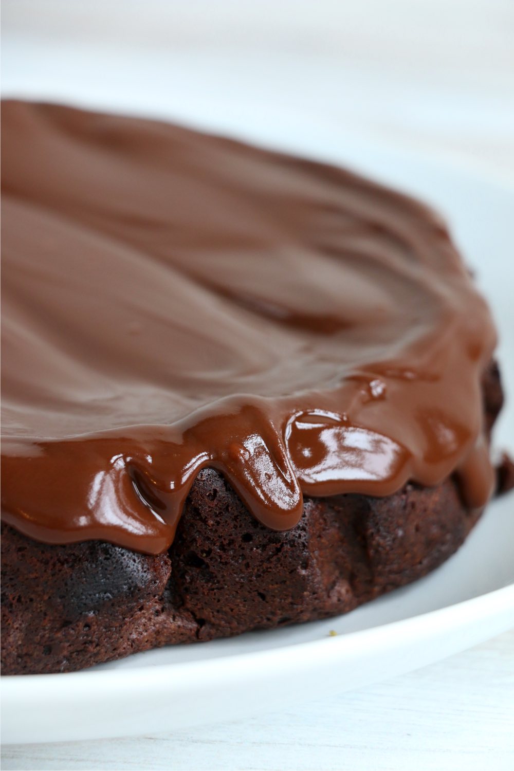 chocolate glazed cake