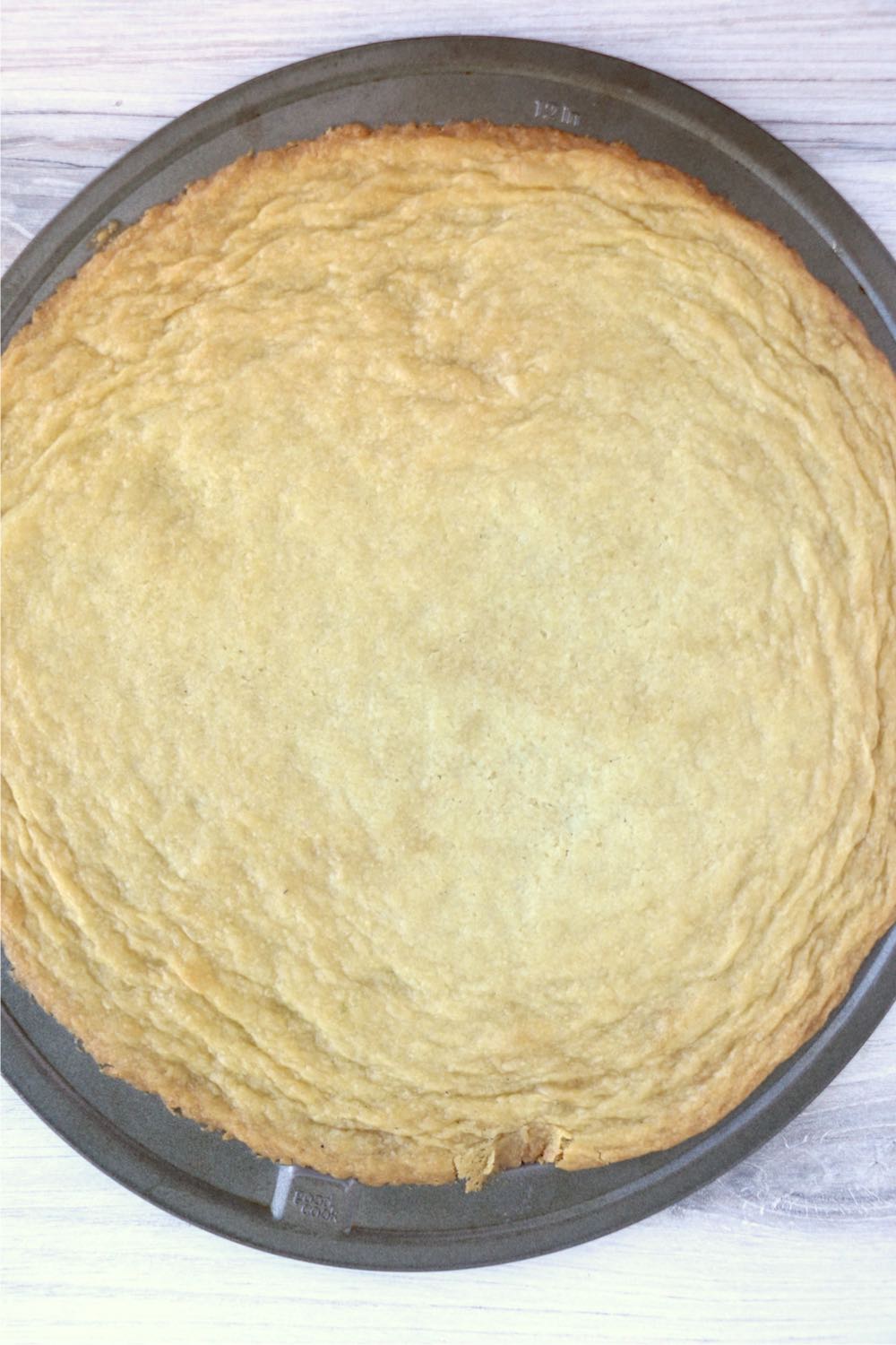 baked sugar cookie pizza crust