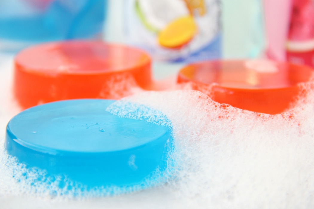 Homemade Jelly Soap Recipe - Similar to Lush jellies, these little soaps are squishy, jiggly and lots of fun for hand or body washing!