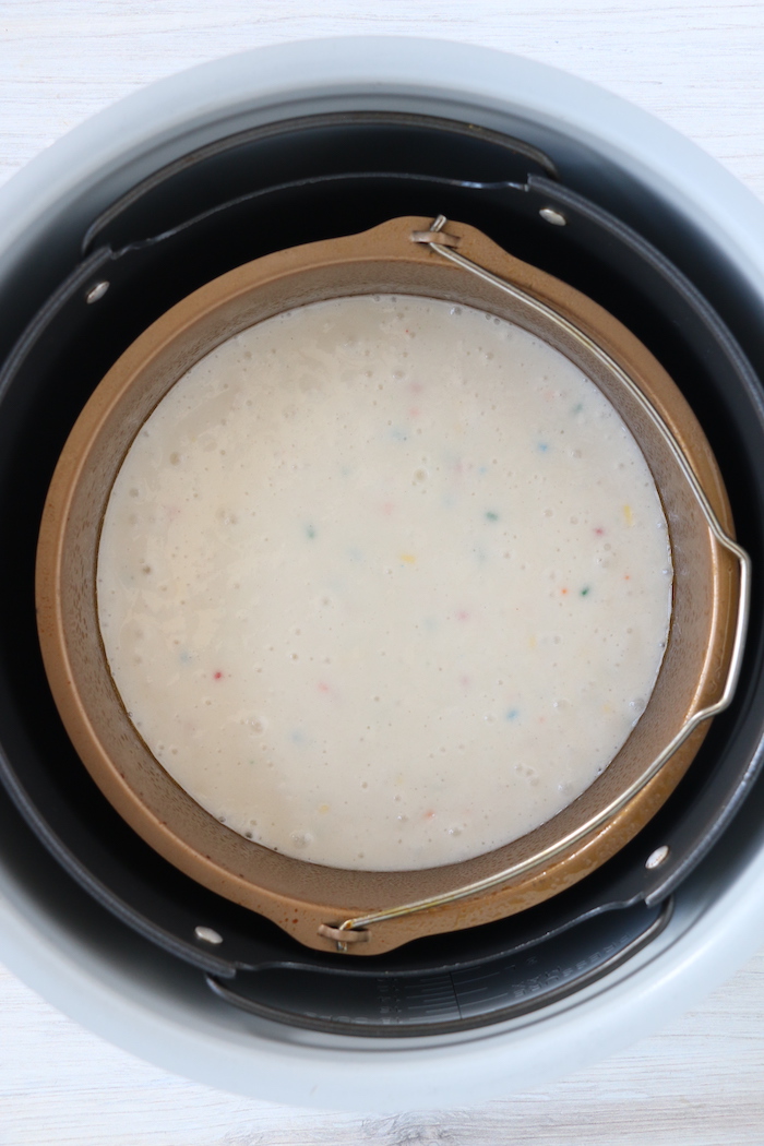 cake pan in Ninja Foodi cooking pot