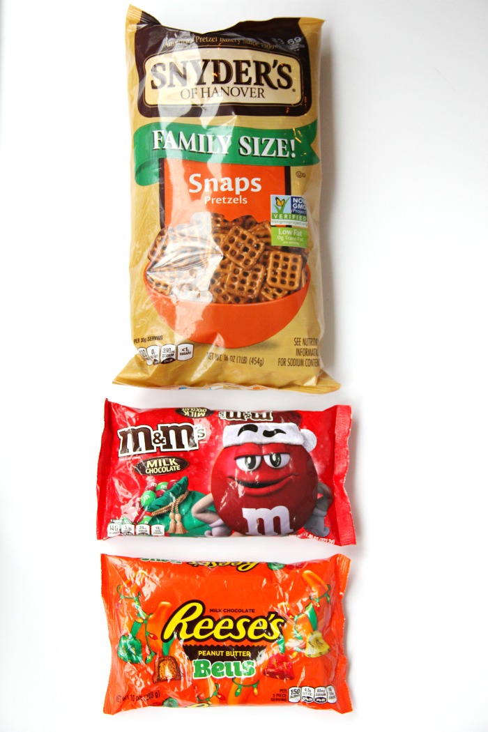 Peanut Butter Pretzel Bites - The whole family will love this simple and quick, three-ingredient sweet and salty treat. Great for gift giving as well!