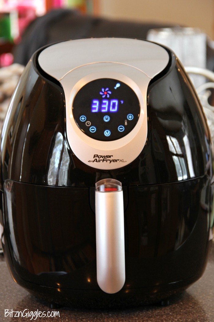 Air Fryer Roast Chicken - Deliciously moist chicken that's flavorful and crispy on the outside! So easy to make in your air fryer in no time at all! #airfryer #chicken #roastchicken #airfryerrecipe #recipe