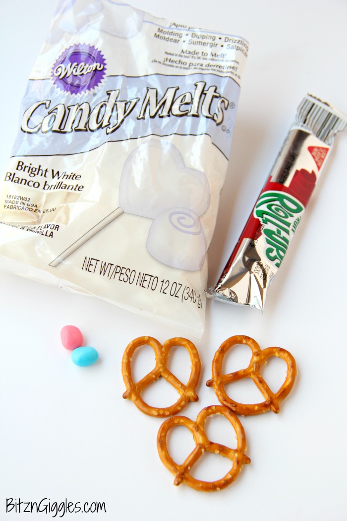 These Pretzel Butterflies are only four ingredients and so much fun to snack on! Fruit Roll-Ups bring color to the wings and give a gorgeous stained glass effect. So pretty when held up to the sun!