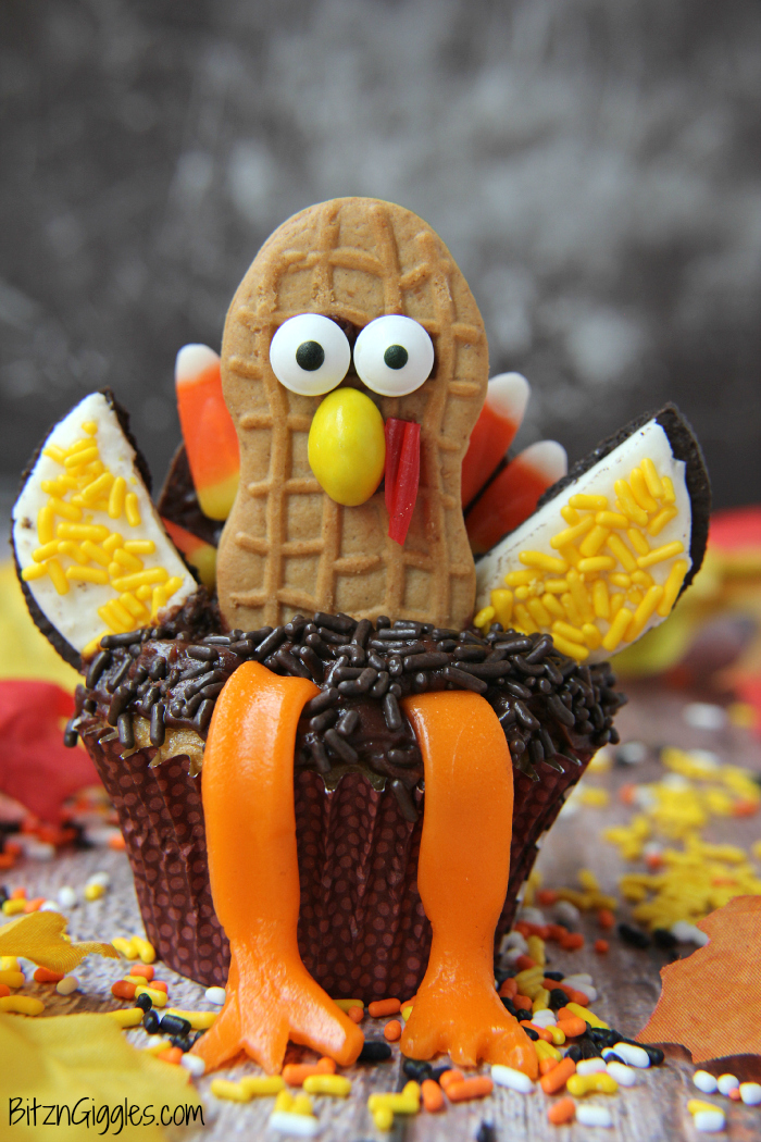 Tom Turkey Cupcakes - The cutest Thanksgiving dessert that will grace the table this year! These cupcakes make great projects for the classroom or at home!